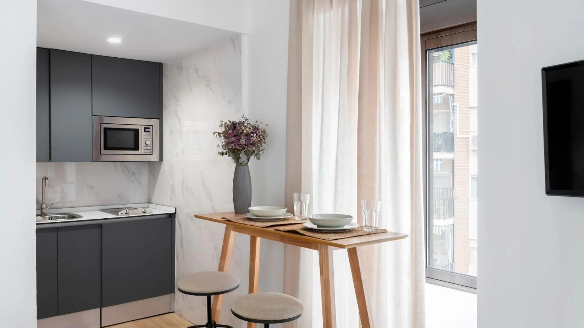 Salado Suites Apartments Seville Spain