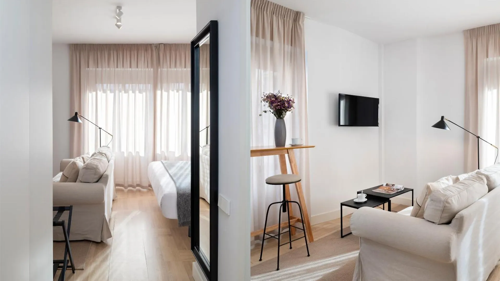 Salado Suites Apartments Seville