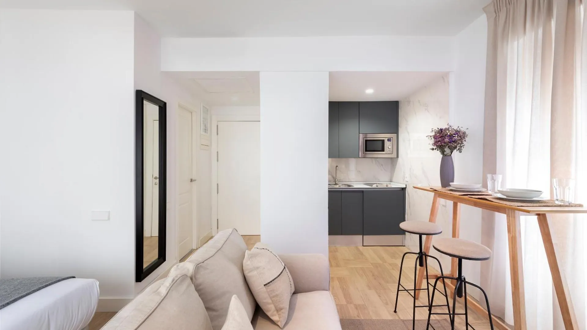 Salado Suites Apartments Seville